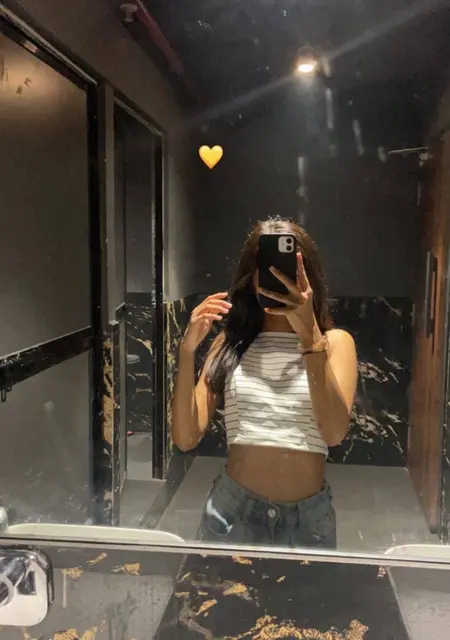 Я Алина, 21, из Новосибирска, ищу знакомство для открытые отношения