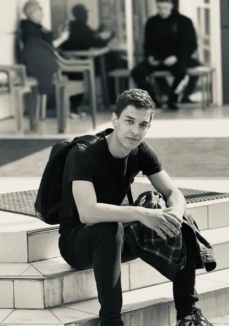 Alex из Анапы, мне 19, познакомлюсь на одну ночь