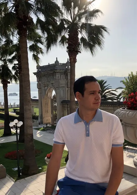 Рустем из Казани, ищу на сайте общение