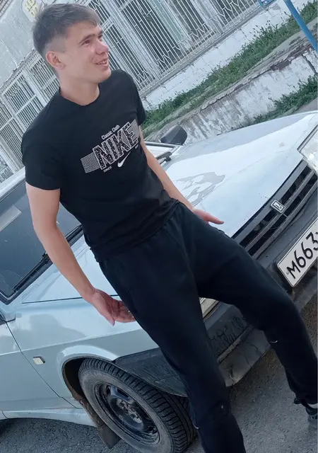 Егор из Чернушки, ищу на сайте знакомства на одну ночь