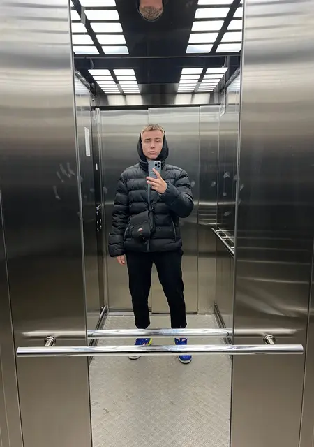 Славик из Белгорода, мне 20, познакомлюсь на одну ночь