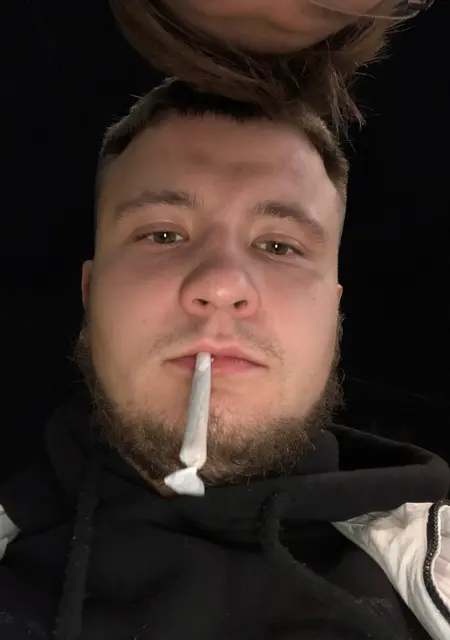 Никита из Шерегеш, ищу на сайте открытые отношения