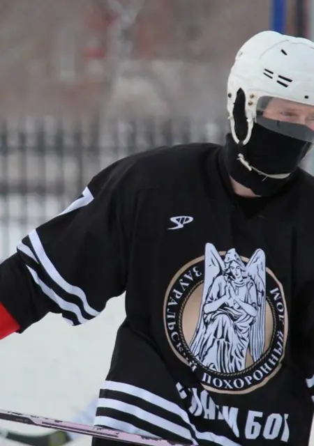 Я Кирилл, 20, знакомлюсь без обязательств в Кургане