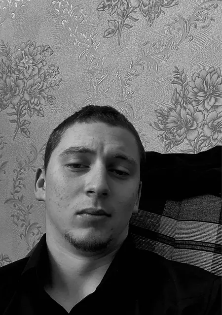 Алексей из Москвы, мне 19, познакомлюсь на одну ночь