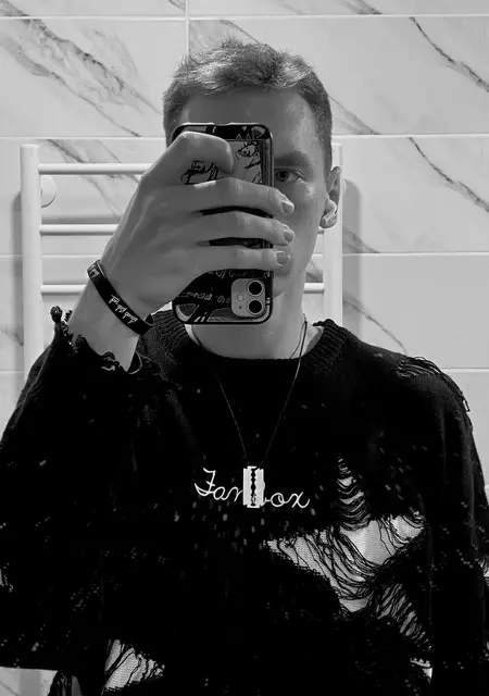 Я Максим, 24, из Одинцова, ищу знакомство для постоянных отношений