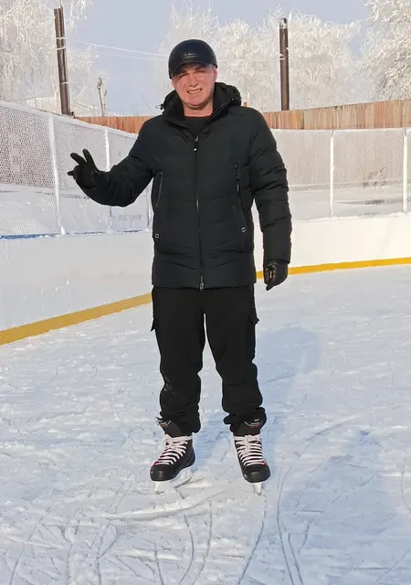 Я Виталий, 45, знакомлюсь без обязательств в Череповце