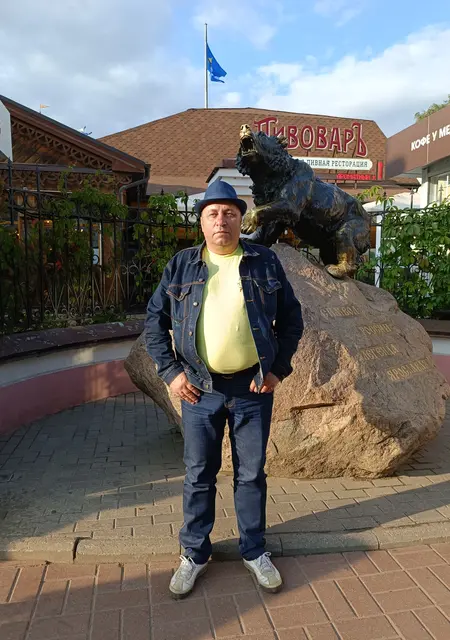 Я Николай, 56, знакомлюсь без обязательств в Санкт-Петербурге