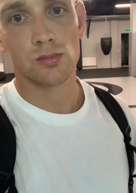 Я Валерий, 35, из Москвы, ищу знакомство для открытые отношения