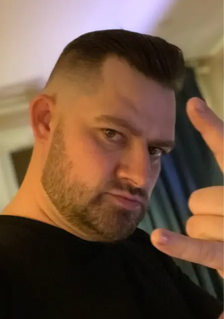 Я Евгений, 46, из Москвы, ищу знакомство для дружбы