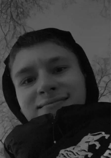 Кирилл из Березников, мне 22, познакомлюсь для общения