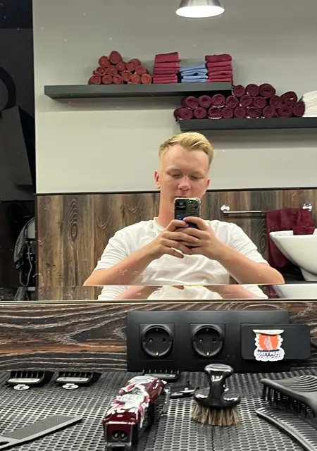 Антон из Воскресенска, ищу на сайте вирта