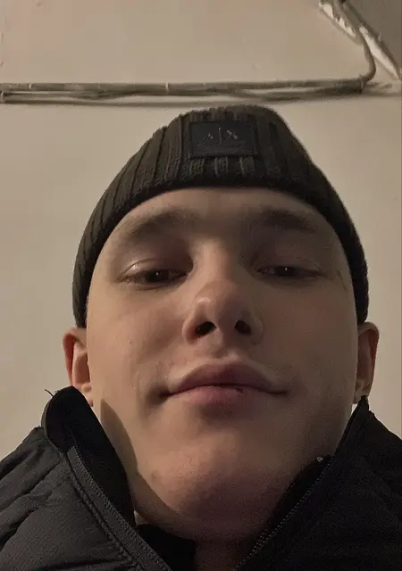 Я Ilya, 20, знакомлюсь без обязательств в Новосибирске