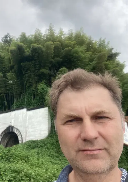 Я , 25, из Санкт-Петербурга, ищу знакомство