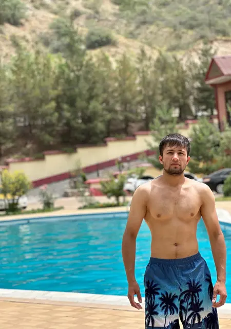 Амир из Ступина, мне 23, познакомлюсь для открытые отношения