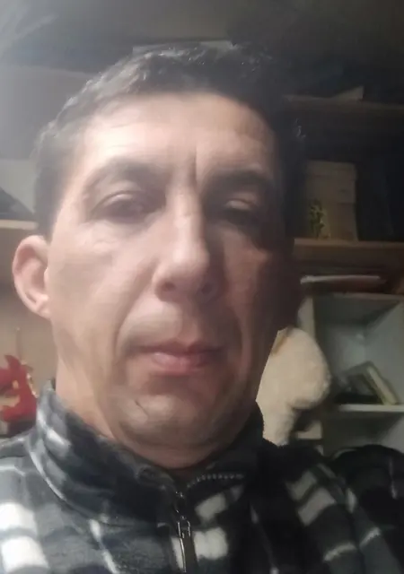 Дмитрий из Воронежа, ищу на сайте знакомства без обязательств