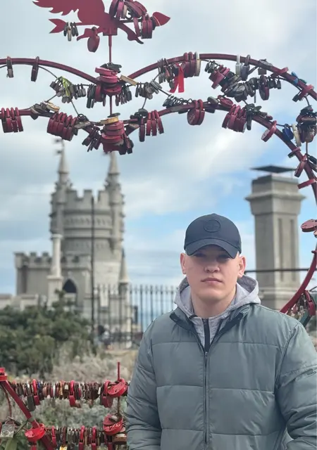 Макс из Лесосибирска, ищу на сайте знакомства без обязательств