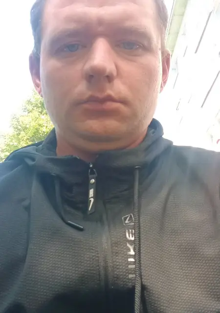 Я Dhhnb, 29, знакомлюсь для постоянных отношений в Клинцах