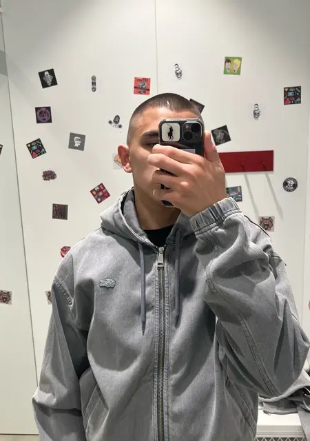 Айзат из Казани, мне 18, познакомлюсь для вирта