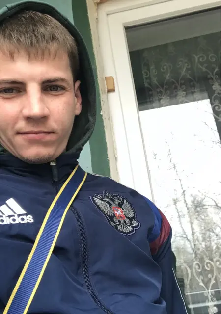 Я Василий, 27, из Омска, ищу знакомства на одну ночь
