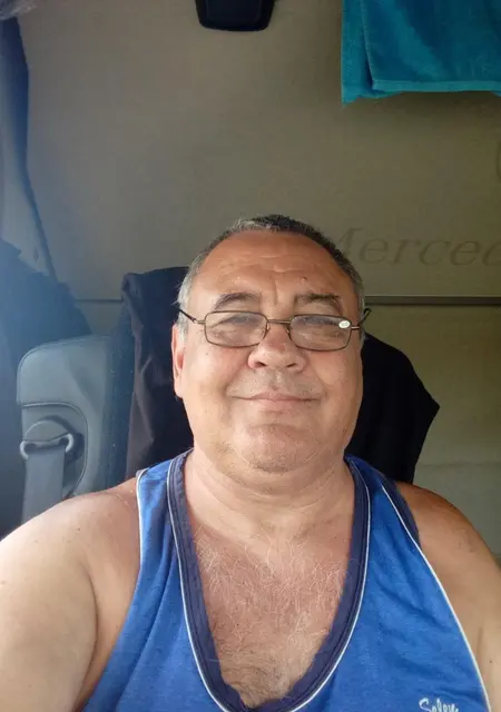 Сергей из Ростова-на-Дону, ищу на сайте приятное времяпровождение