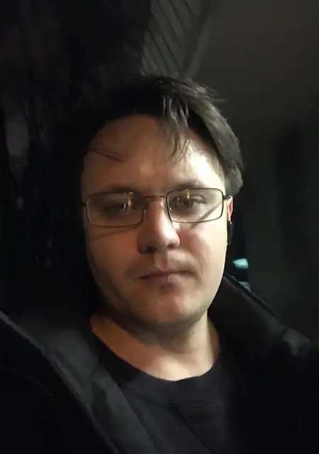 Я Вячеслав, 24, знакомлюсь на одну ночь в Чехове