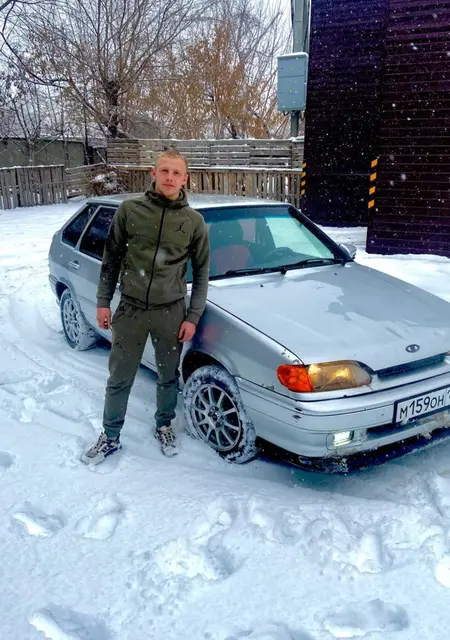 Паша из Кемерово, ищу на сайте знакомства на одну ночь