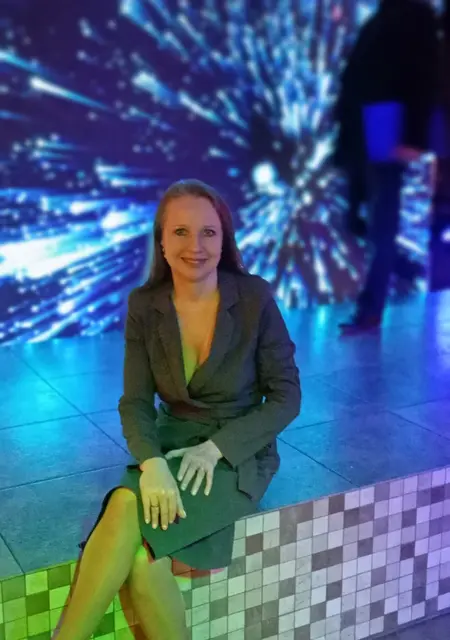 Юлия из Санкт-Петербурга, ищу на сайте знакомства на одну ночь
