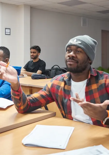 Я Christopher Maurai, 26, из Сатки, ищу знакомства на одну ночь