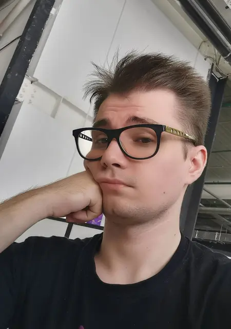 Павел из Каменска, мне 26, познакомлюсь для вирта