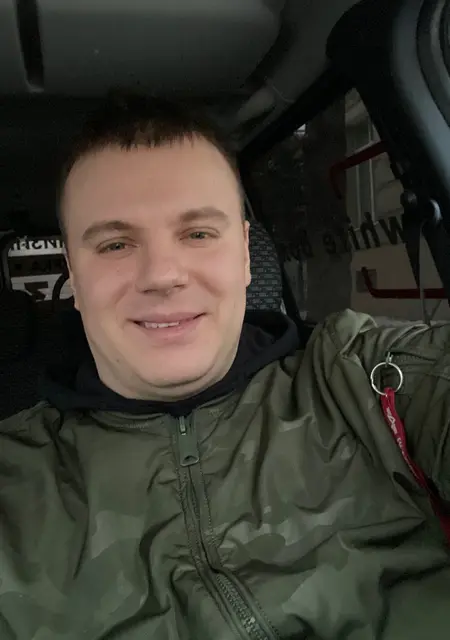 Дмитрий из Рязани, ищу на сайте знакомства без обязательств