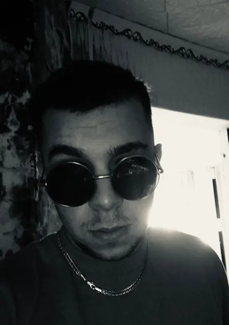 Я Denis, 19, знакомлюсь без обязательств в Горно-Алтайске