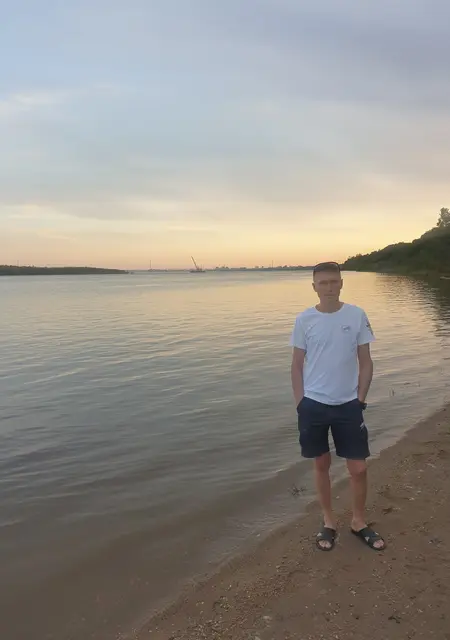 Я Сергей, 44, из Благовещенска, ищу знакомство для приятного времяпровождения