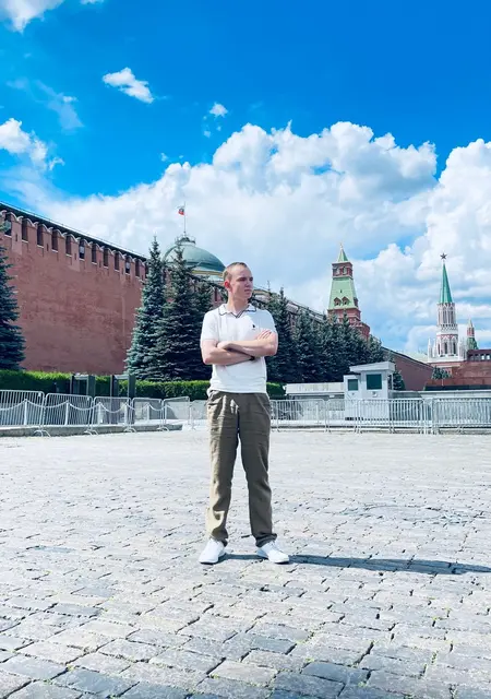 Я Максим, 19, из Луги, ищу знакомство для вирта