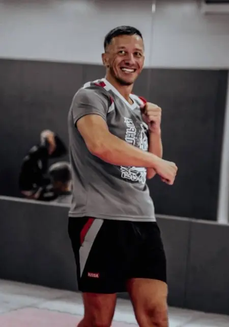 Я Андрей, 25, знакомлюсь для вирта в Белове