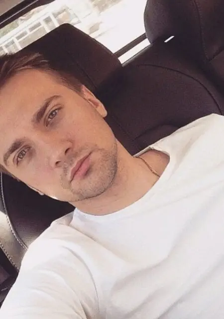 Я Александр, 39, из Симферополя, ищу знакомство для открытые отношения