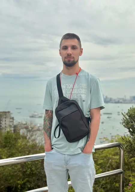 Я Владимир, 28, из Кемерово, ищу знакомство для приятного времяпровождения