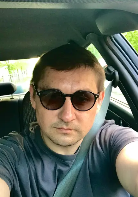 Геннадий из Калининграда, мне 41, познакомлюсь для дружбы