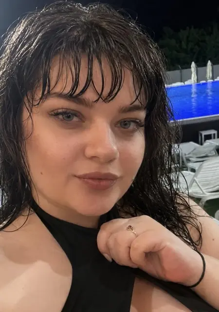 Я Окси, 29, знакомлюсь для открытые отношения в Москве