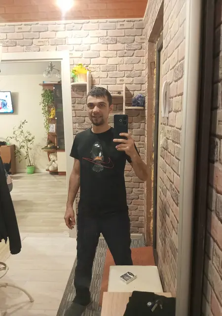 Я Виталий, 39, из Череповца, ищу знакомства без обязательств