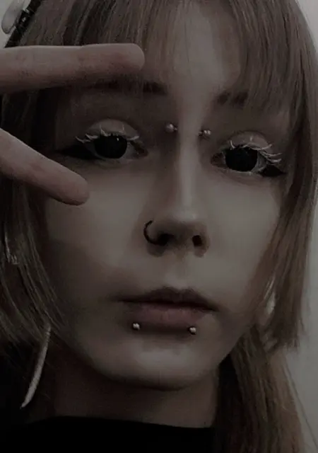 Лера из Владимира, ищу на сайте знакомства без обязательств