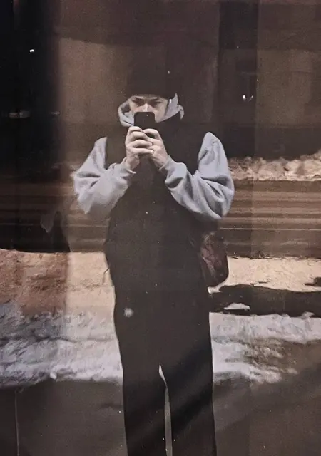 Юра из Северска, мне 20, познакомлюсь на одну ночь