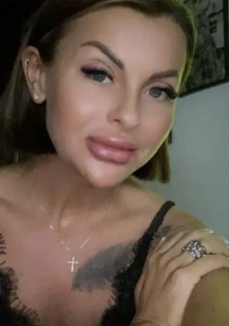 Маруся из Москвы, мне 35, познакомлюсь для открытые отношения