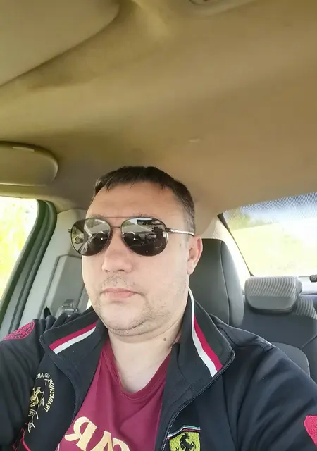 Михаил из Саратова, ищу на сайте знакомства на одну ночь