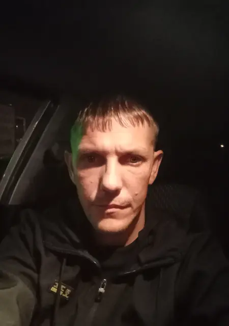 Сергей из Иркутска, мне 39, познакомлюсь на одну ночь