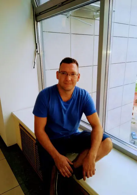 Максим из Воронежа, ищу на сайте знакомства на одну ночь