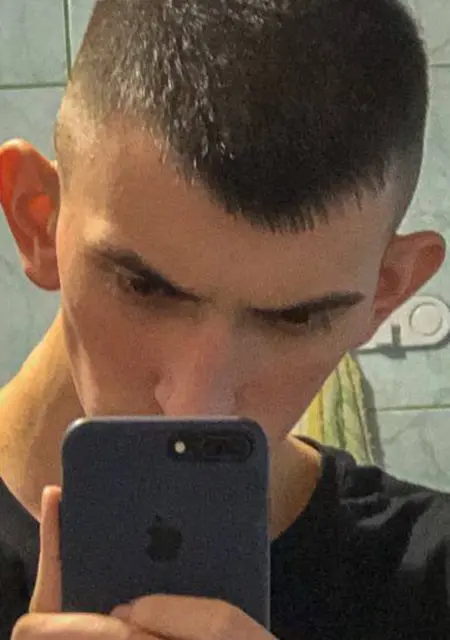 Ваня из Ярославля, ищу на сайте знакомства на одну ночь