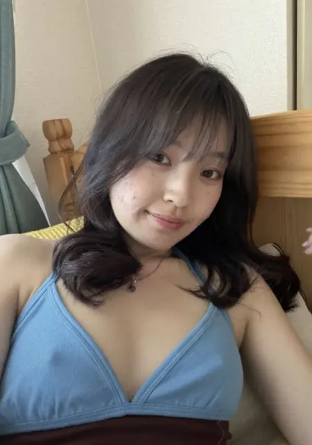 Я Катя, 26, из Кушвы, ищу знакомства без обязательств