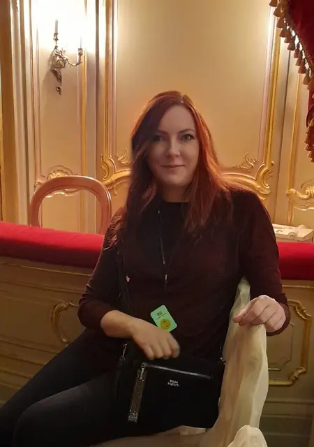 Александра из Санкт-Петербурга, ищу на сайте знакомства без обязательств