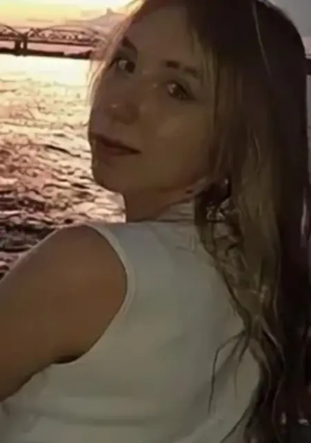 Я Полина, 25, знакомлюсь для открытые отношения в Нижнем Новгороде