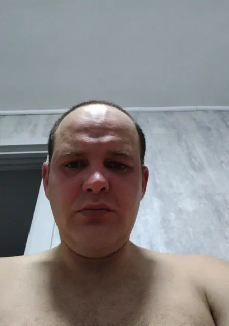 Владимир из Тольятти, мне 32, познакомлюсь без обязательств